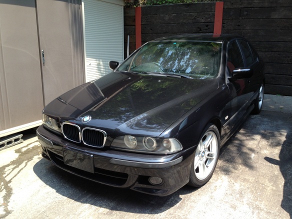 BMW E39(5シリーズ)　５２５のﾎﾞﾝﾈｯﾄのﾃﾞﾝﾄﾘﾍﾟｱ